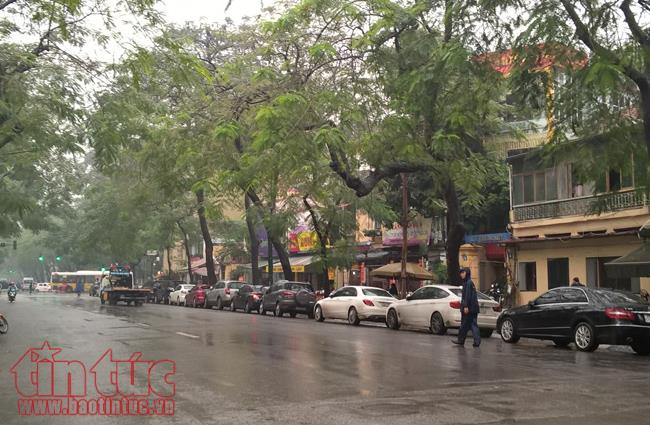 Phố Trần Hưng Đạo, Lý Thường Kiệt chuyển đỗ xe từ ngang thành dọc ảnh 7